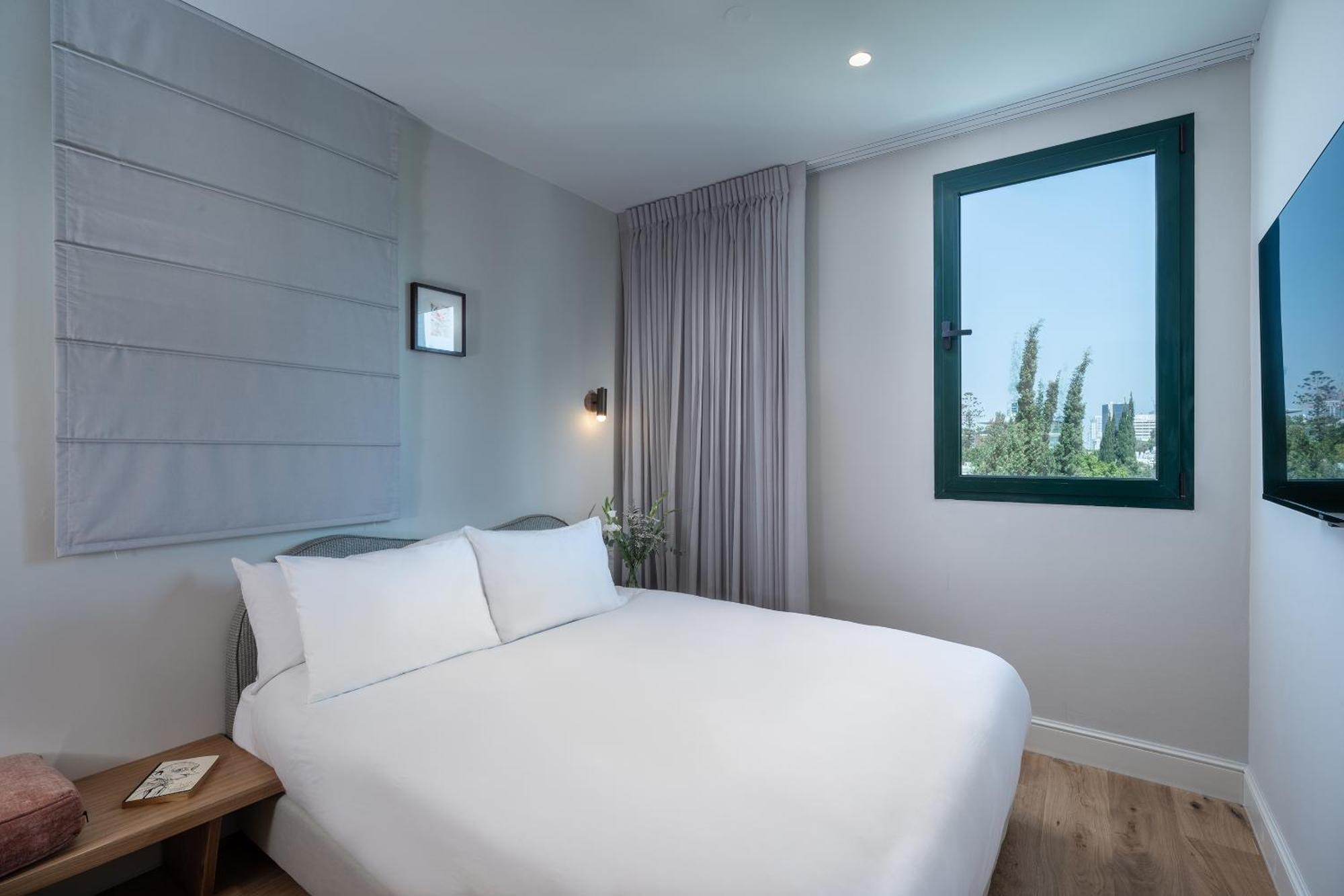 Master Mazeh Hotel Tel Aviv Exterior photo