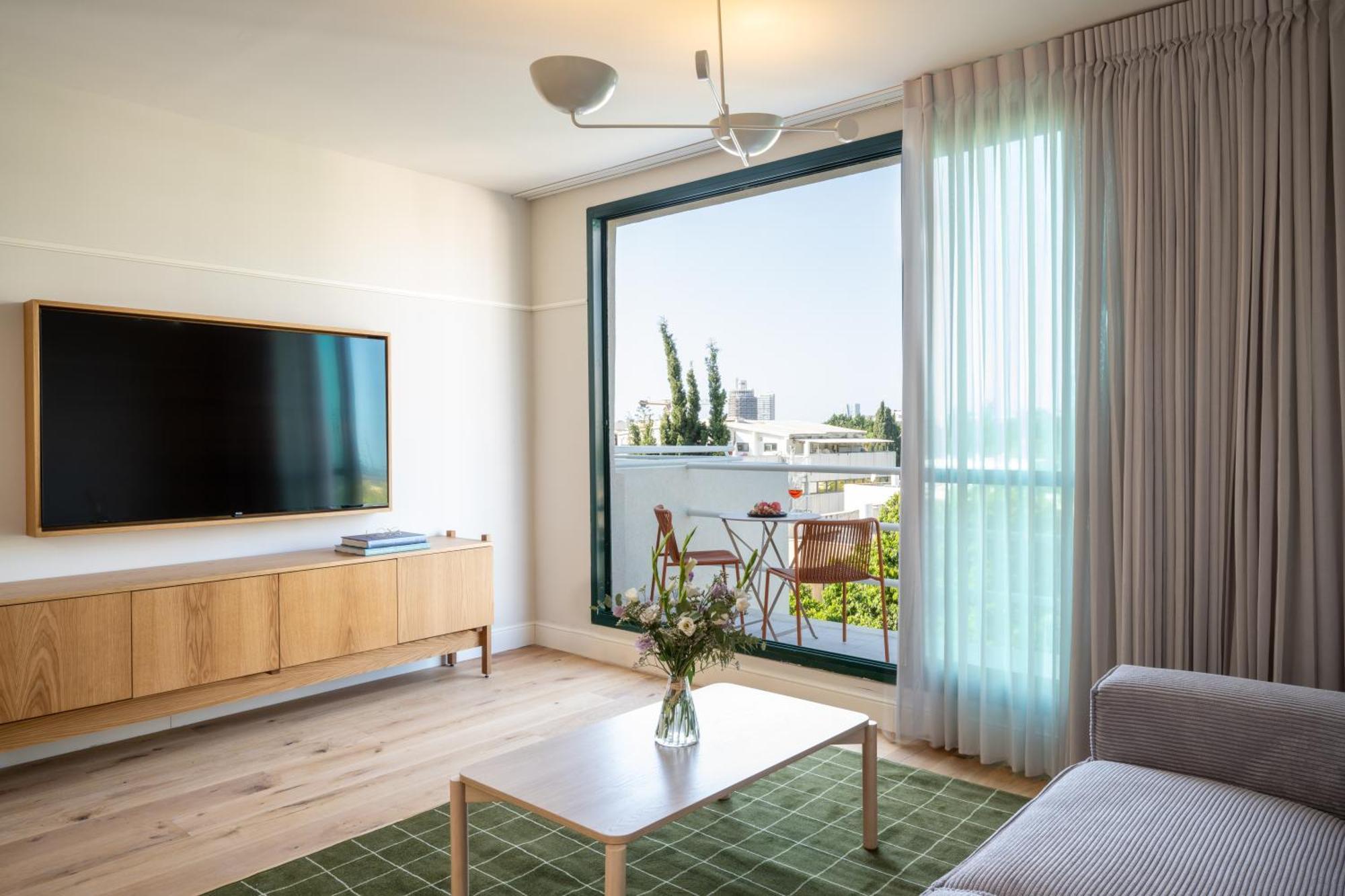 Master Mazeh Hotel Tel Aviv Exterior photo